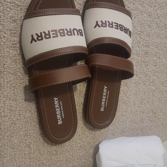 Brand new Burberry Sandals - Picture 2 of 3
